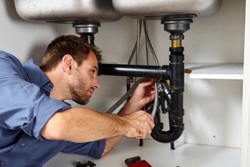 How to Land a Plumbing Job with No Experience: Tips for Job Seekers